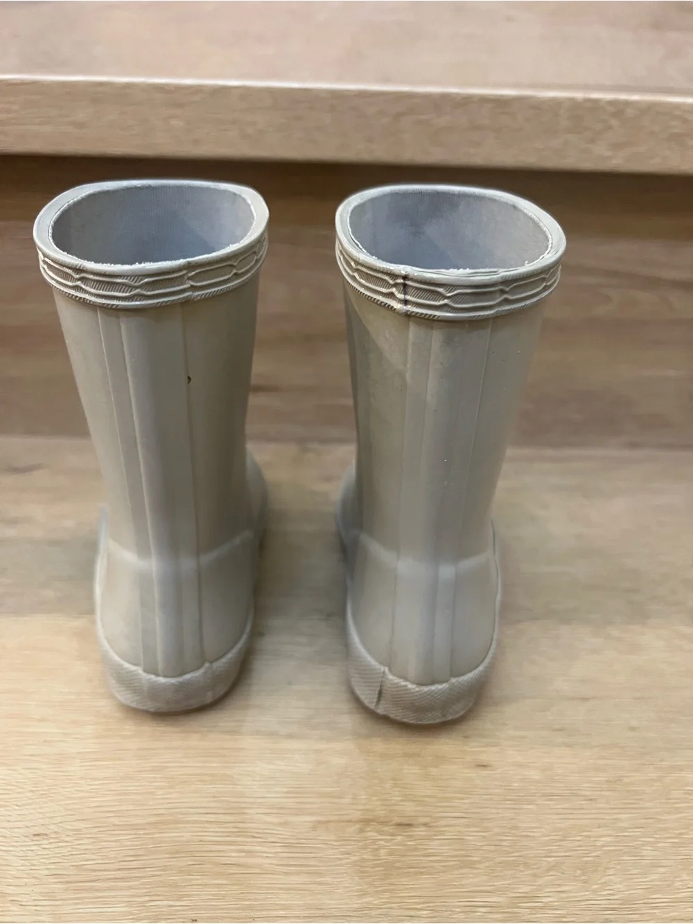 Hunter first classic nebula Kids Light pale gold Rain Boots with Red Logo